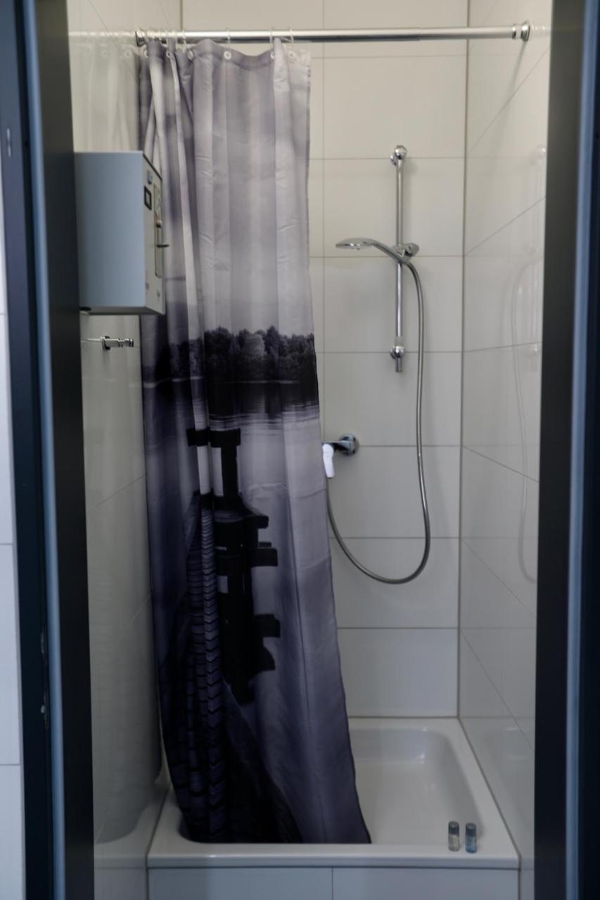 K&M Hostel Hamburg Ngoại thất bức ảnh